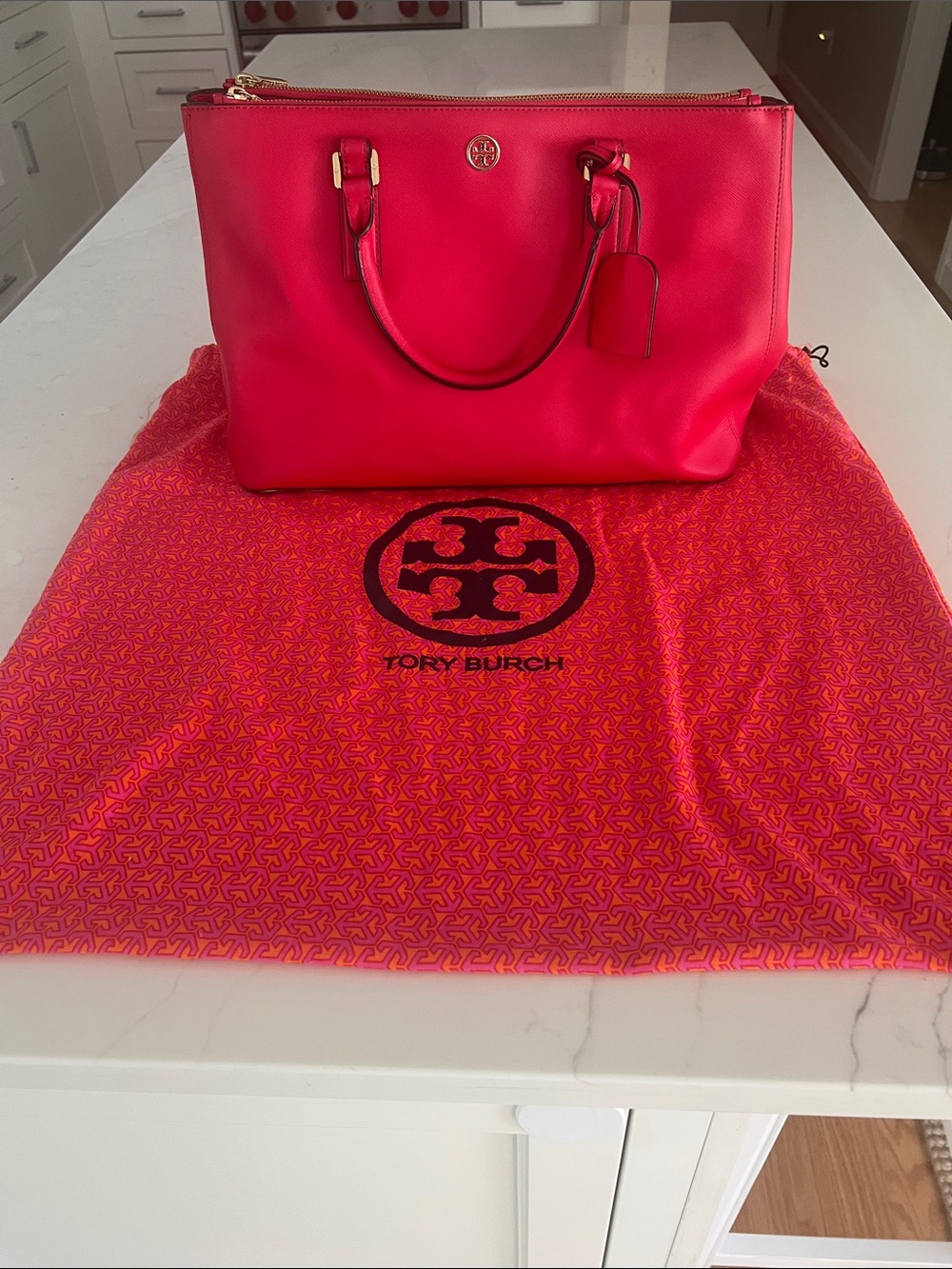Tory Burch pink Leather sachel with Logo Charm